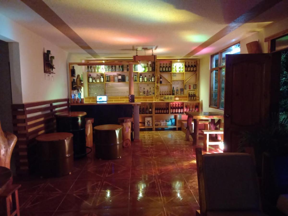 Bonanza Hospedaje Otavalo Esterno foto